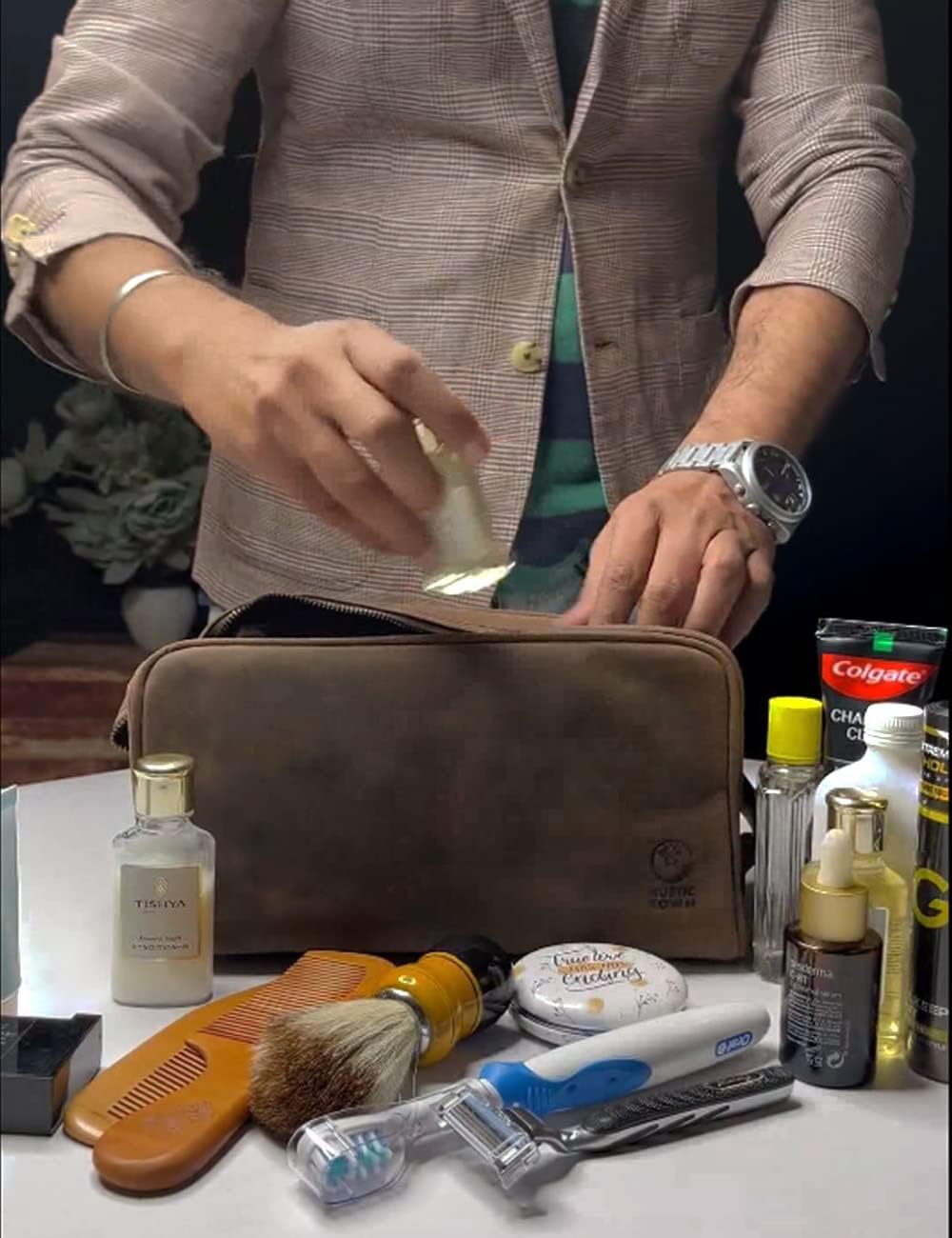 Dark Brown Full Grain Leather Toiletry Bag