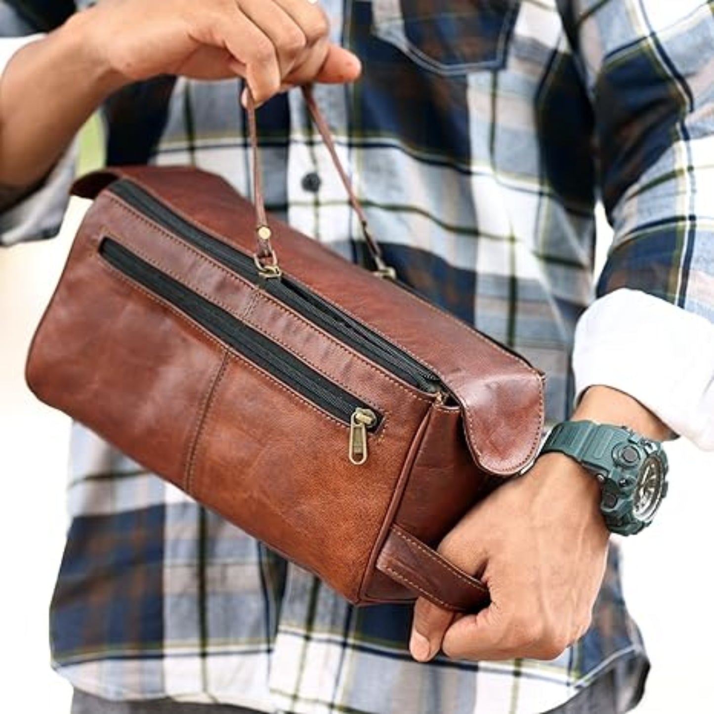 Genuine Leather Toiletry Bag Versatile Dopp Kit