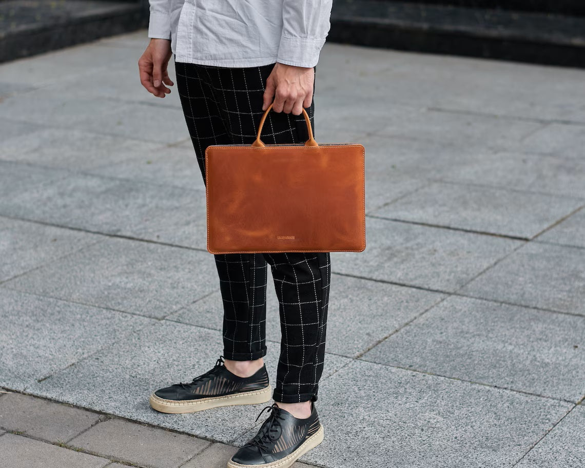 Streamlined Leather Laptop Sleeve with Zipper