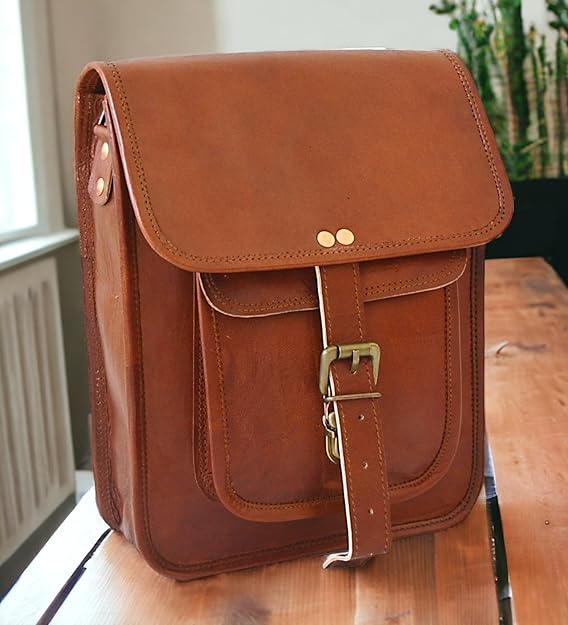 Voyager Unisex Leather Crossbody Messenger Travel Bag with Adjustable Strap