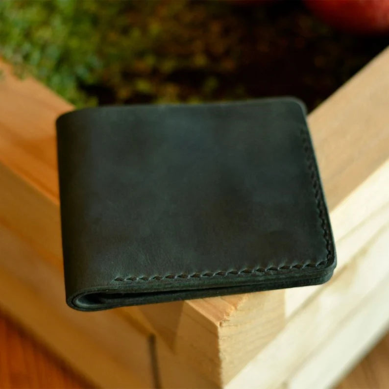Men’s Full Grain Leather Bifold Slim Wallet – Vintage Green