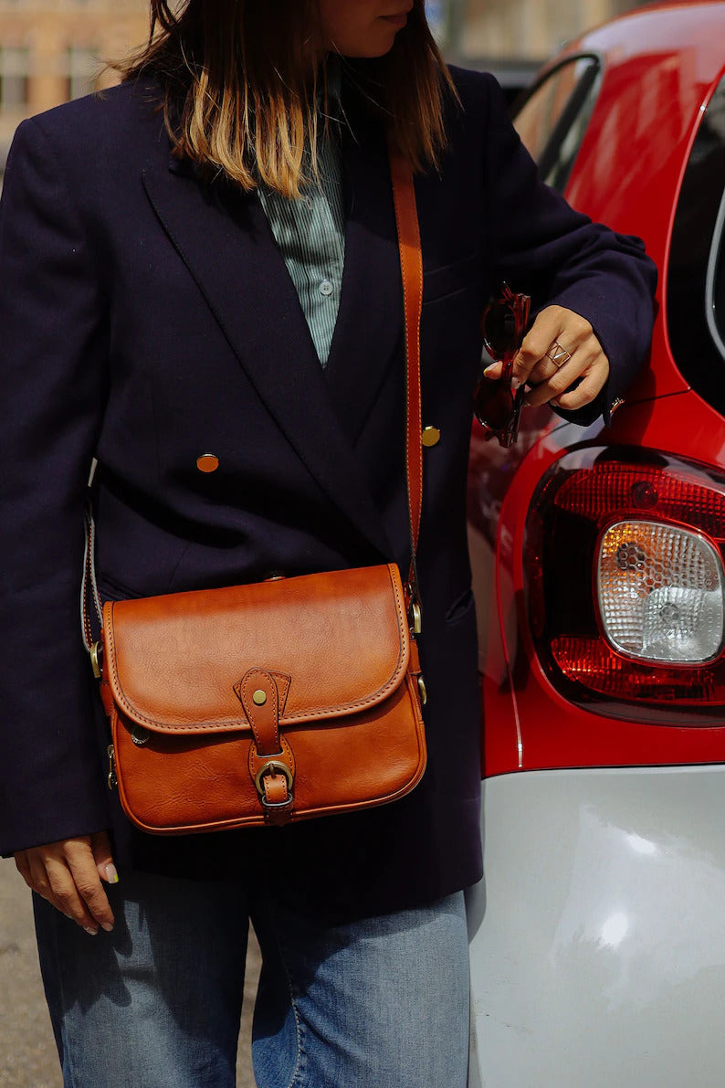 Elegant Handmade Leather Crossbody Bag for Women