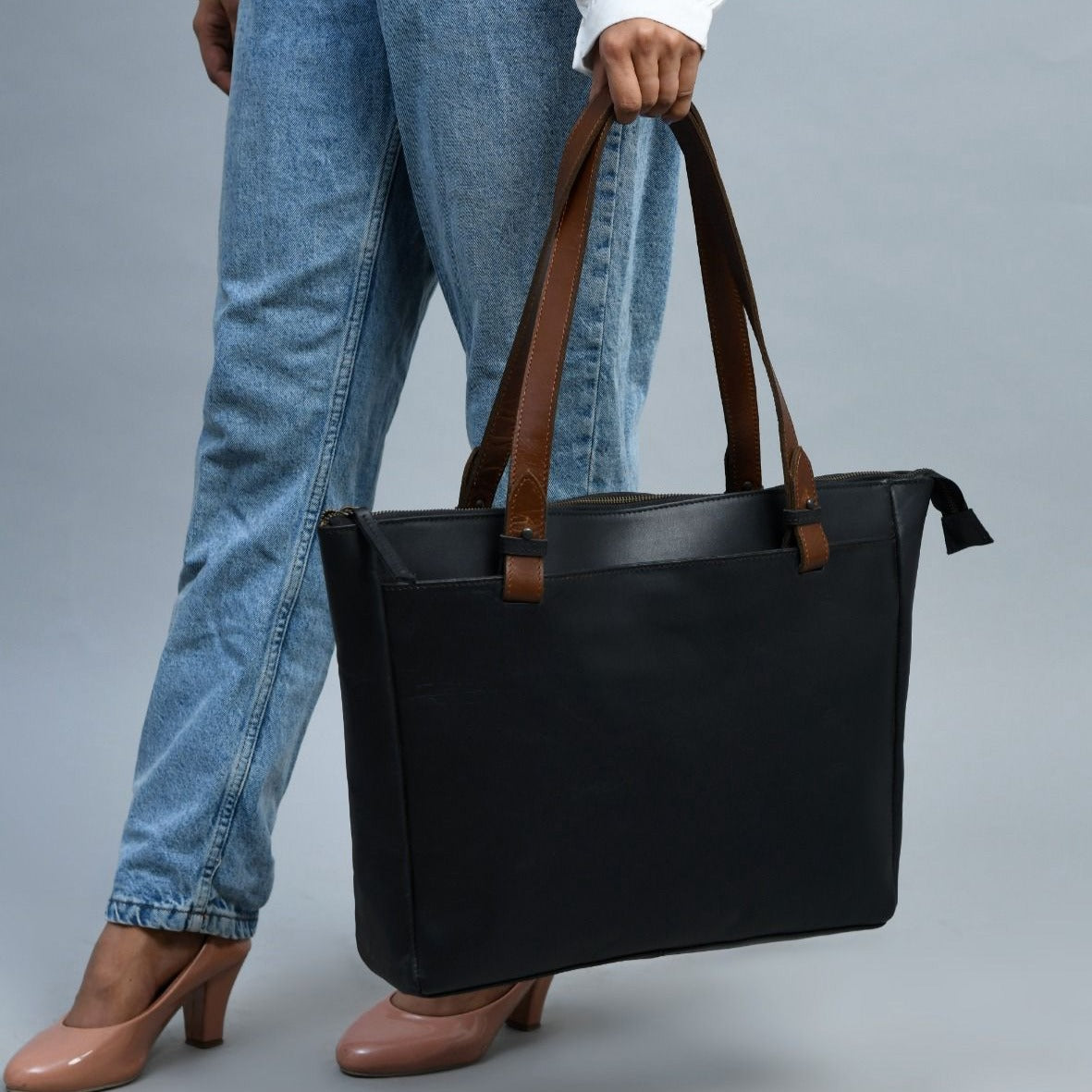 Vogue Leather Tote Bag for Women's Laptops
