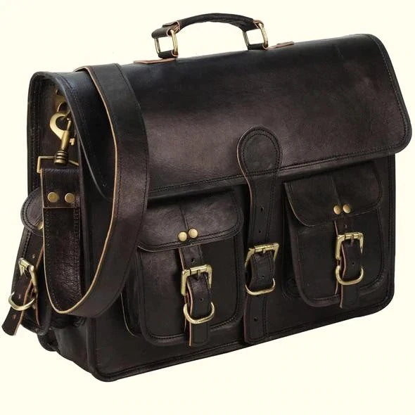 BLACK LEATHER MESSENGER CROSSBODY BAG